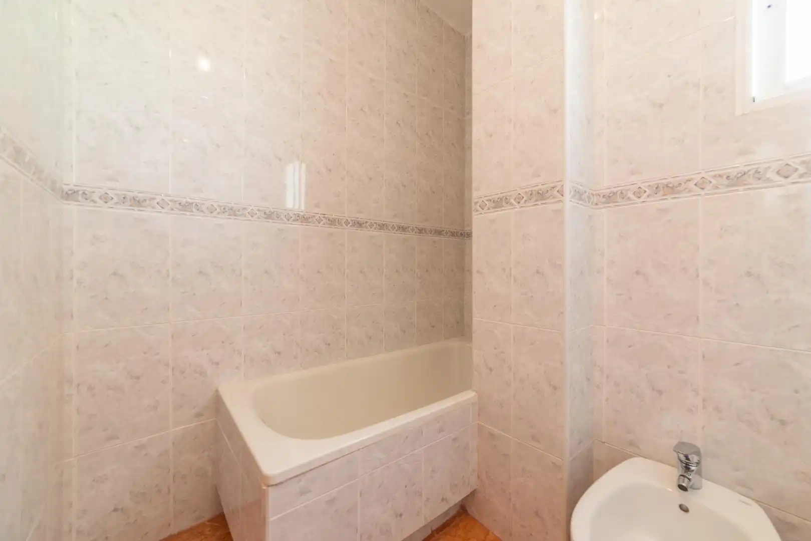Maison mitoyenne avec terrasse à vendre à JAZMINES, imagen 21