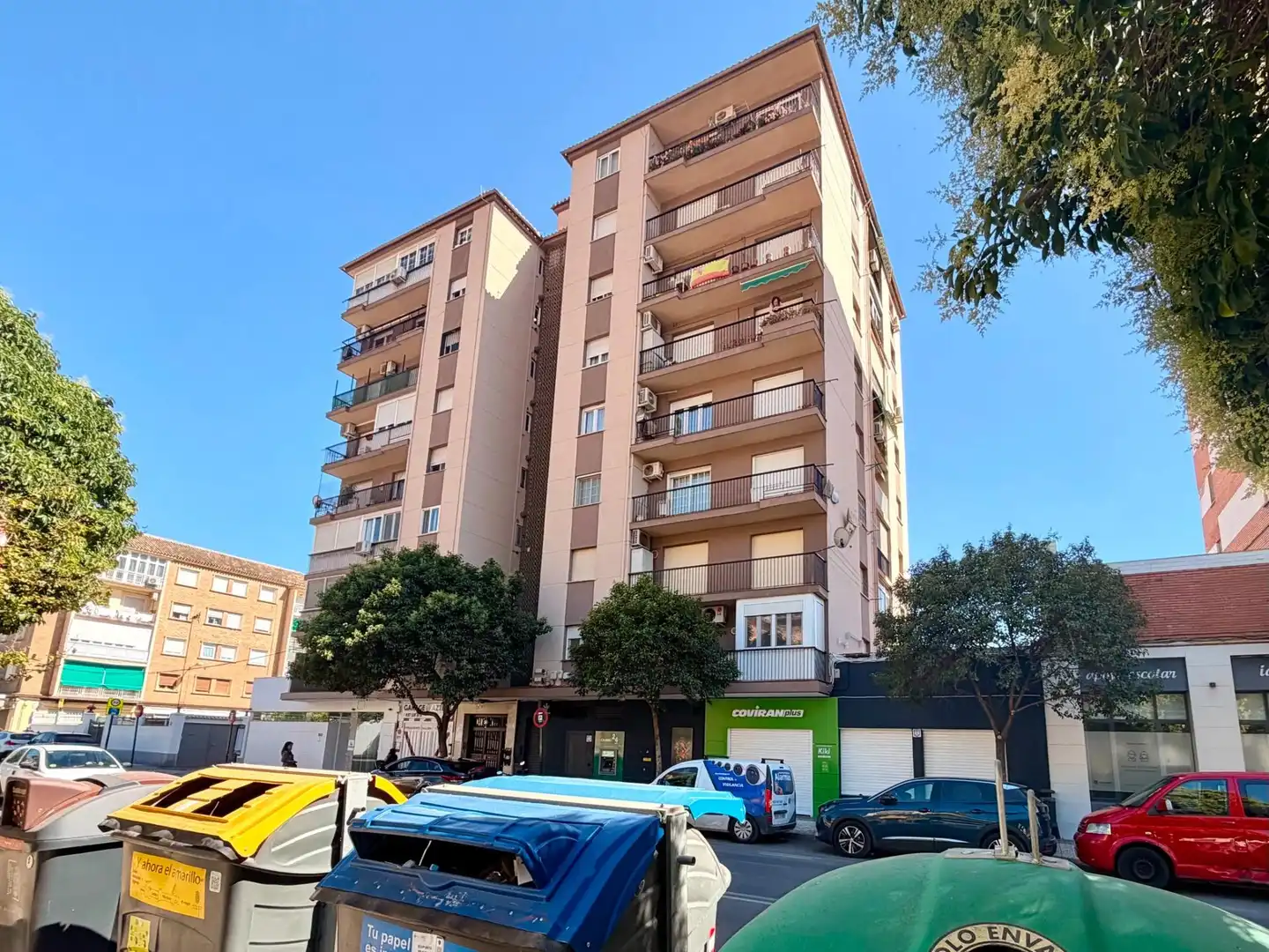 Exterior view of Flat for sale in Granada  with Furnished