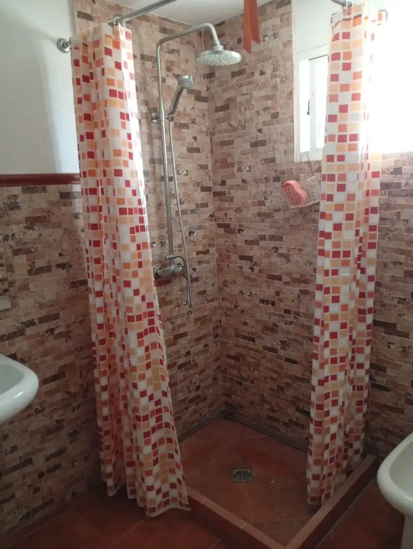 Baño de Finca rústica de alquiler en Medina Sidonia con Jardín privado, Terraza y Amueblado