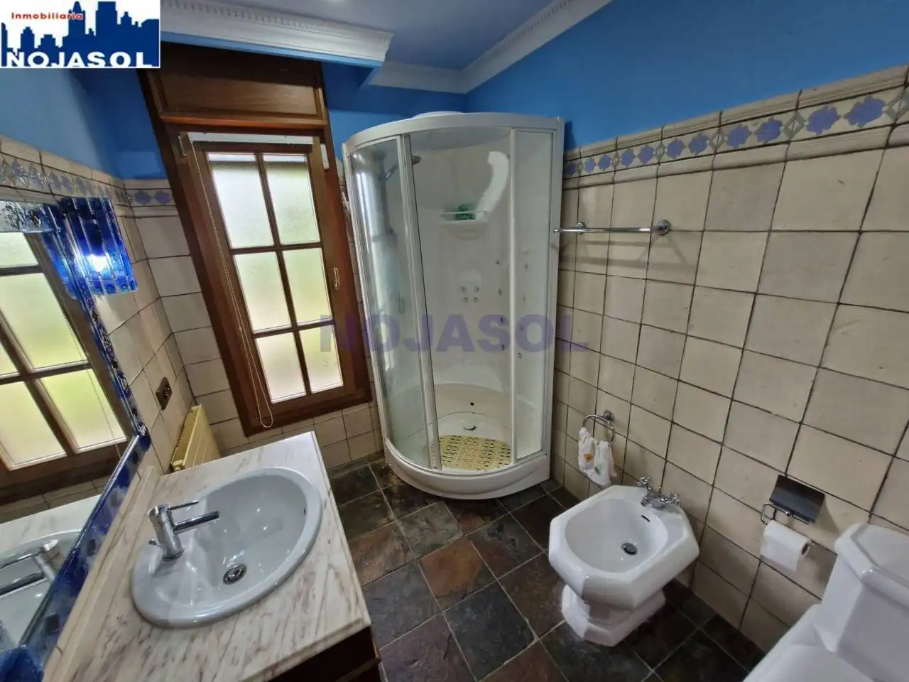 Baño de Casa o chalet en venta en Noja con Aire acondicionado, Calefacción y Jardín privado