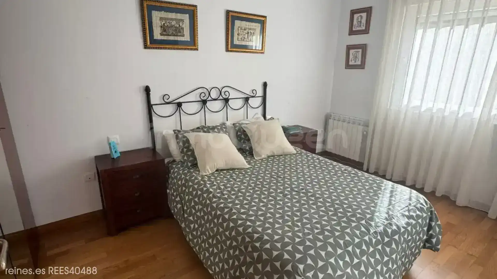 Bedroom of Flat for sale in Val de San Vicente   with Heating, Terrace and Furnished