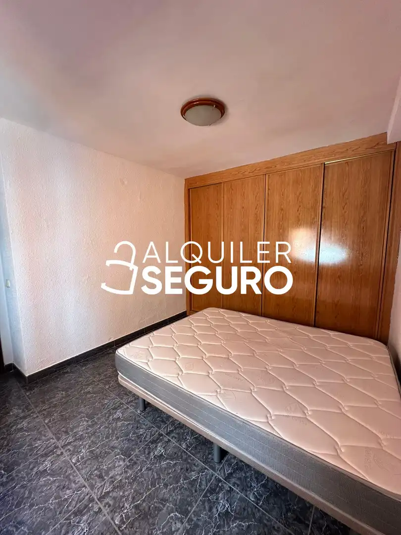 Habitación de Piso de alquiler en Móstoles con Aire acondicionado, Calefacción y Terraza