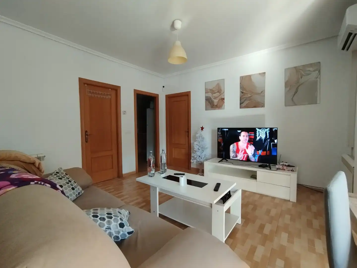 Sala de estar de Piso en venta en Tomelloso con Aire acondicionado, Calefacción y Terraza