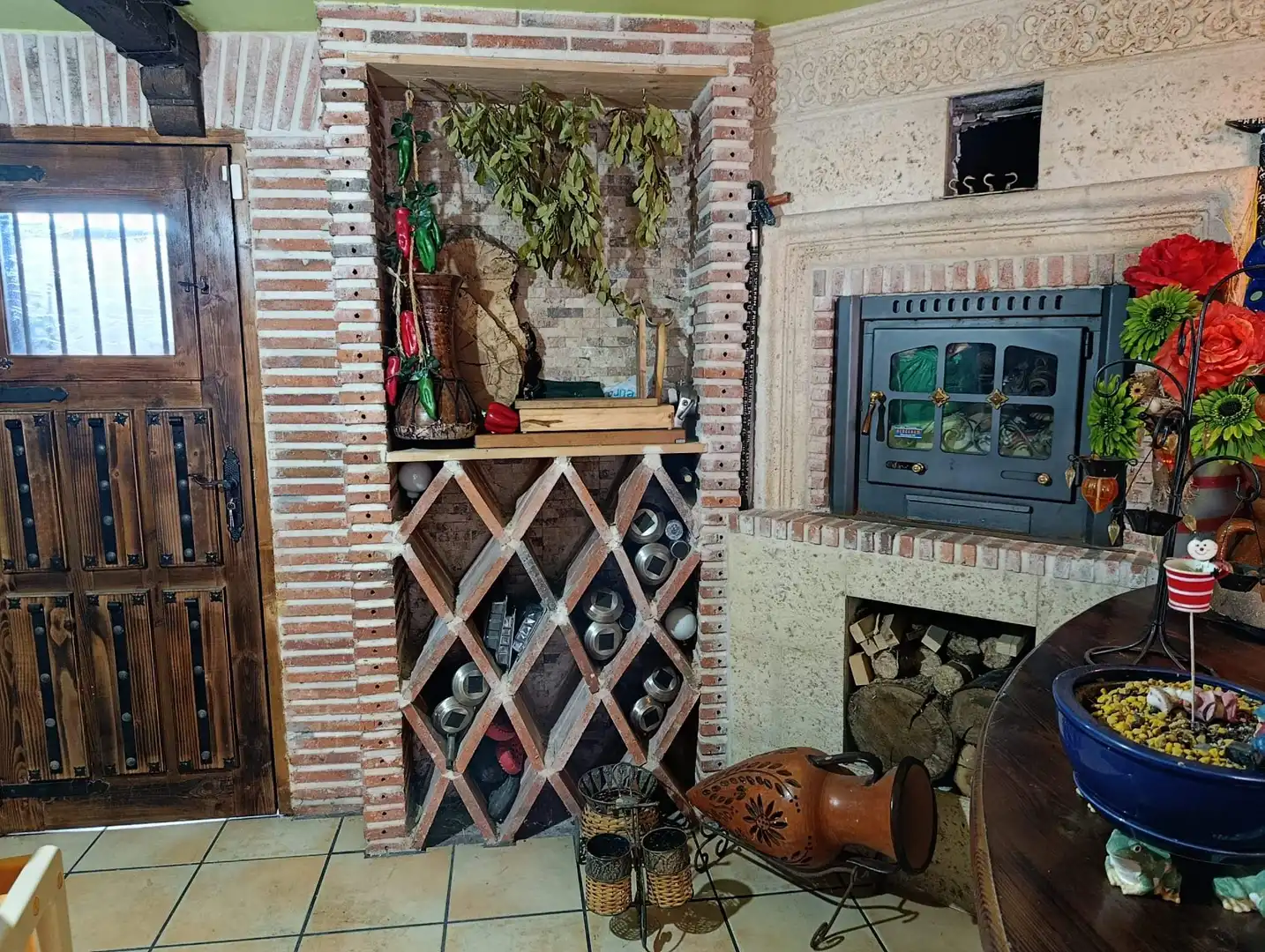 Casa adosada en venta en Valverde de la Virgen con Jardín privado, Terraza y Balcón