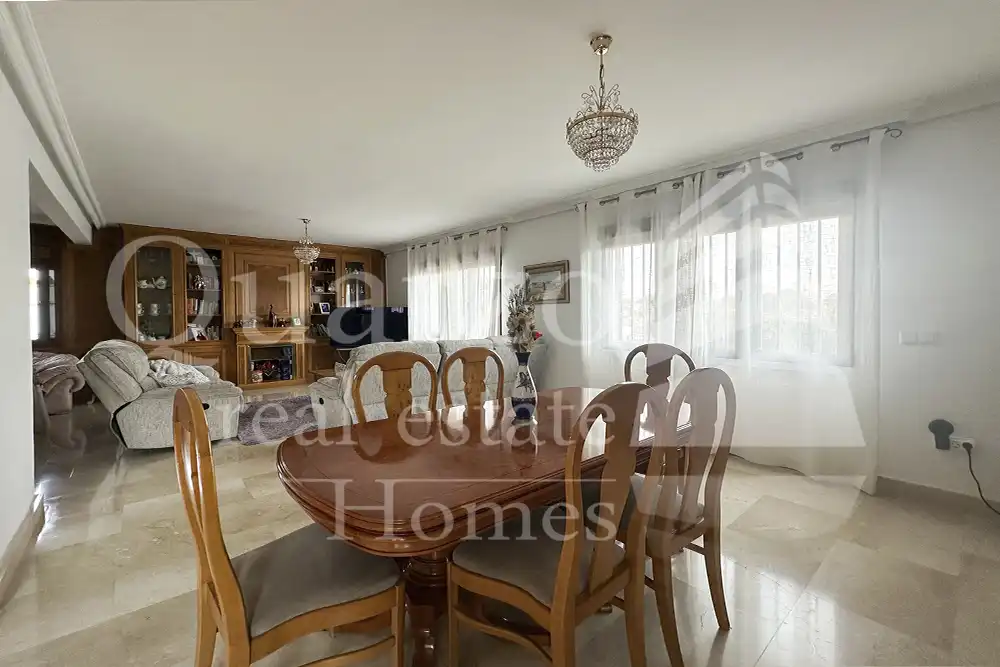 Dining room of Houses for sale in Villaviciosa de Odón  with Air Conditioner, Heating and Private garden