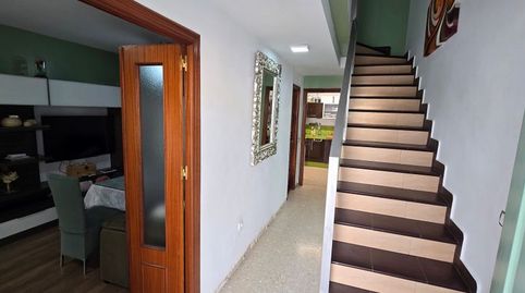 Foto 4 de Casa adosada en venta en Calle Girasol, Villamartín, Cádiz