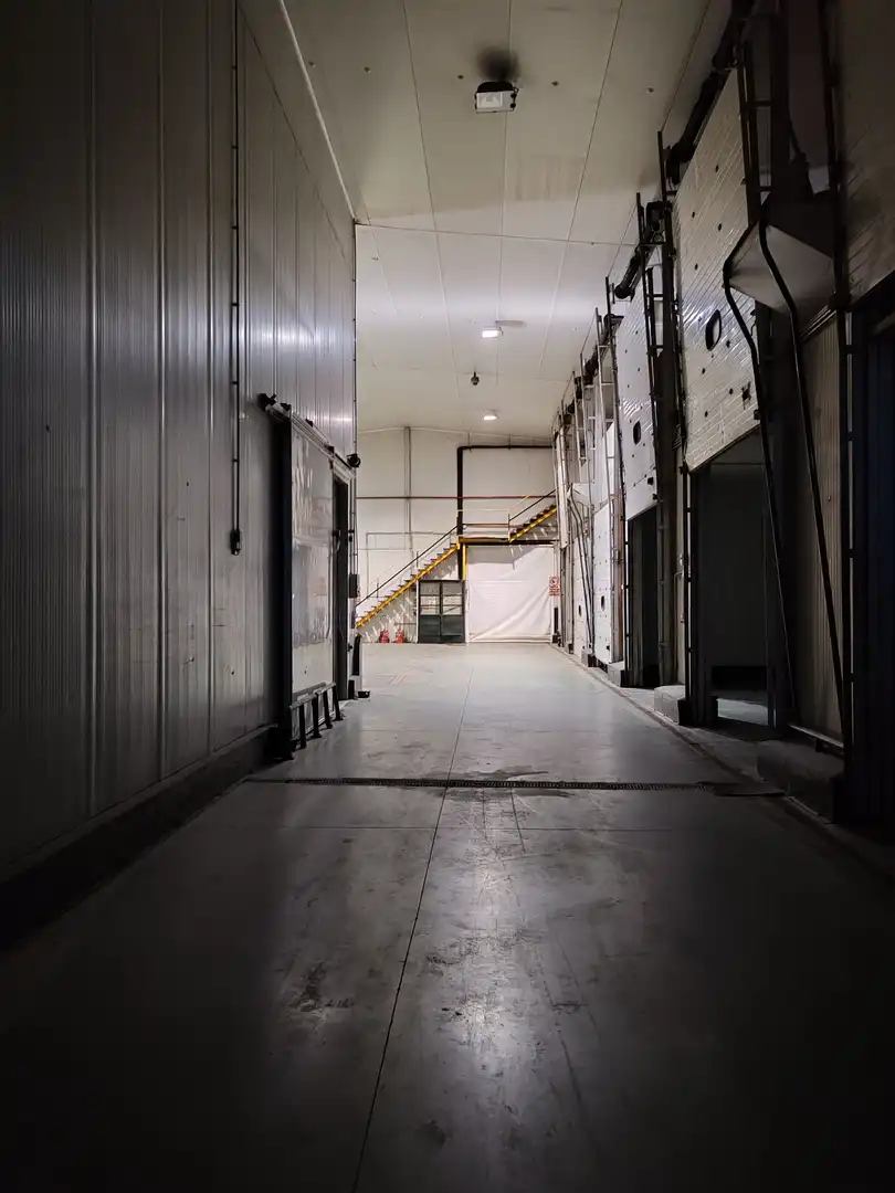 Industriegebäude zur Miete in N/A, imagen 3