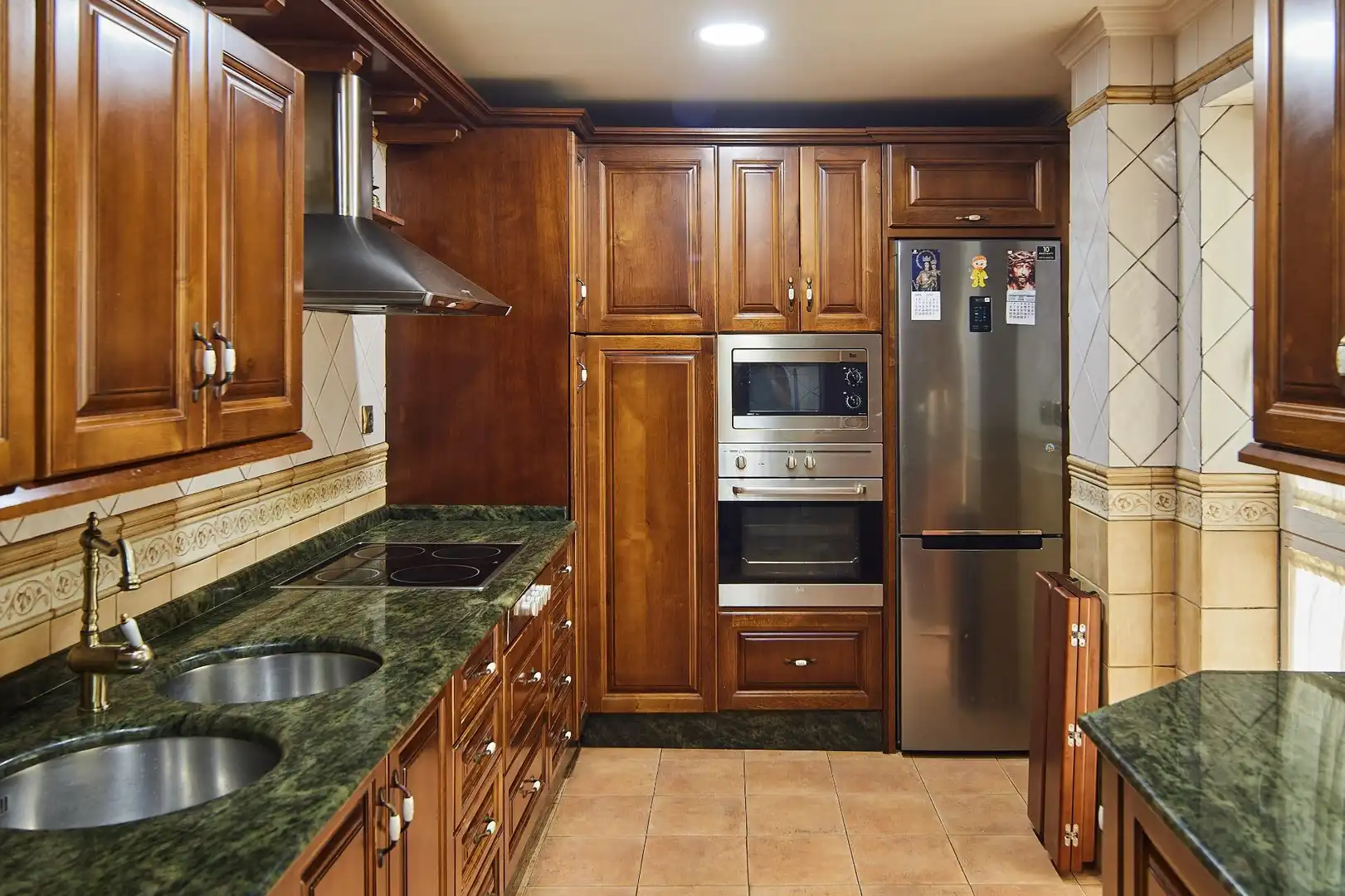 Cocina de Piso en venta en Cádiz con Aire acondicionado