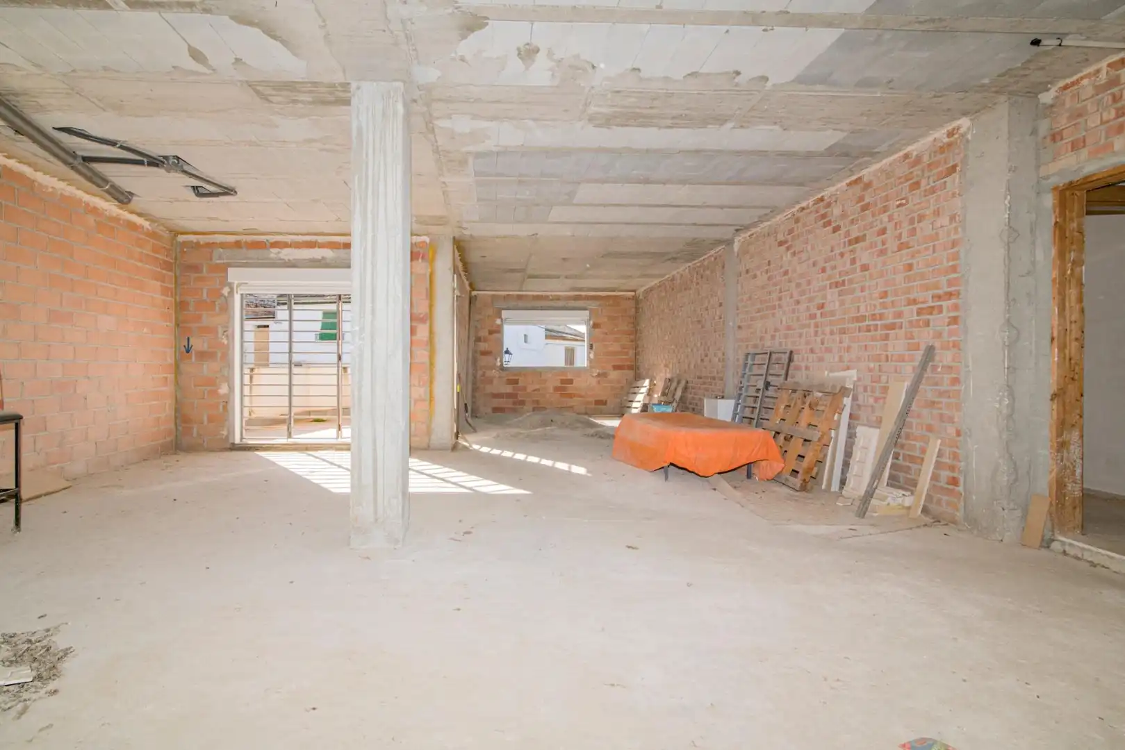Buildings for sale in Moraleda de Zafayona