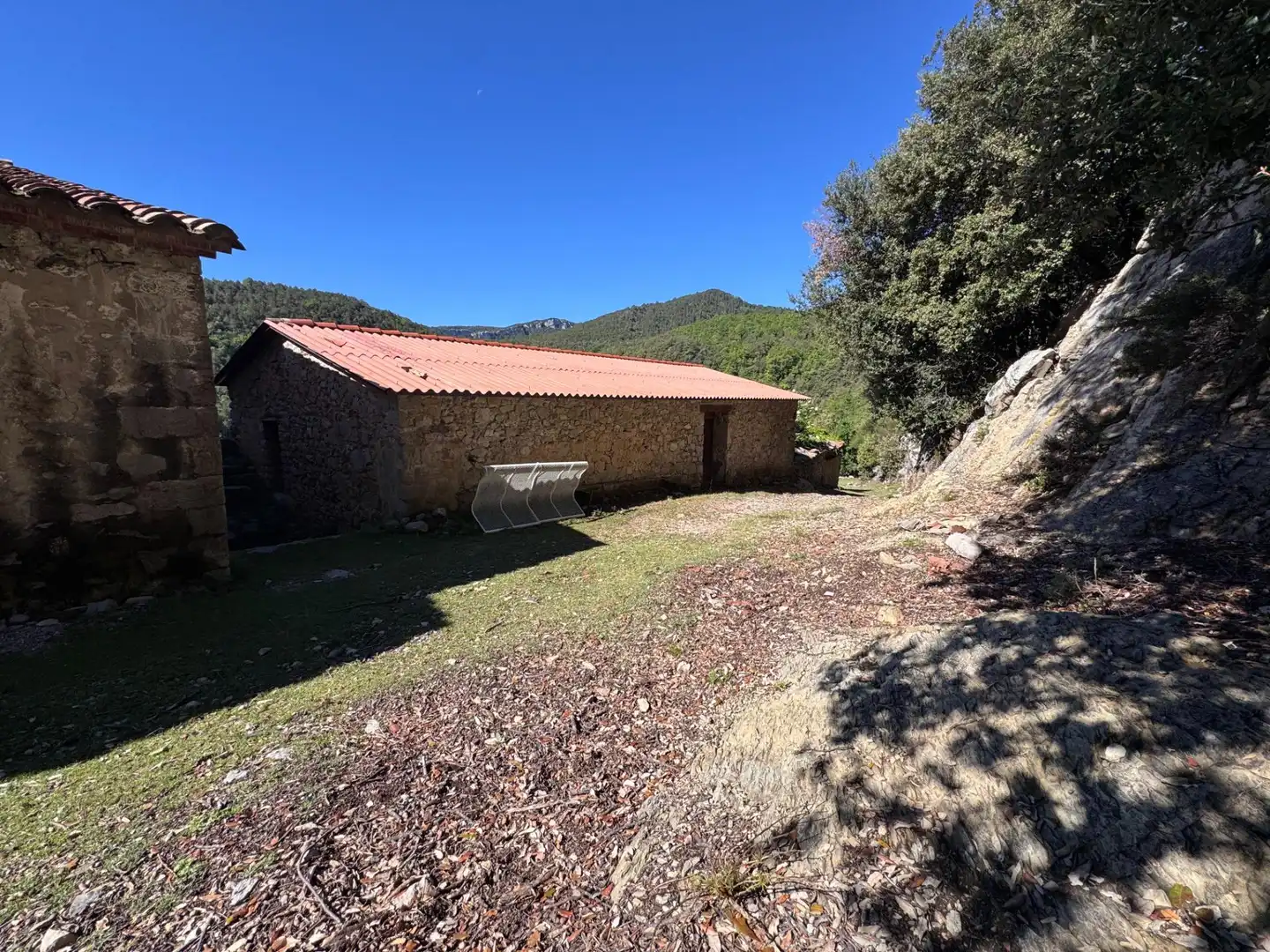 Finca rústica en venta en Albanyà con Jardín privado, Terraza y Trastero