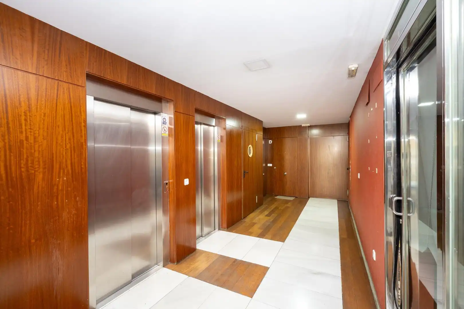 Apartament en venda en Granada amb Aire condicionat, Calefacció i Jardí privat