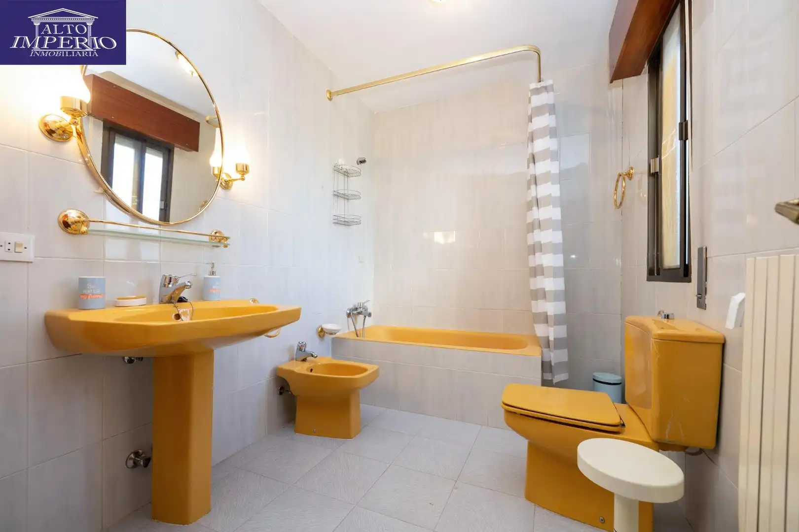 Villa mit Pool zum Verkauf in Calle Lindaraja, imagen 30