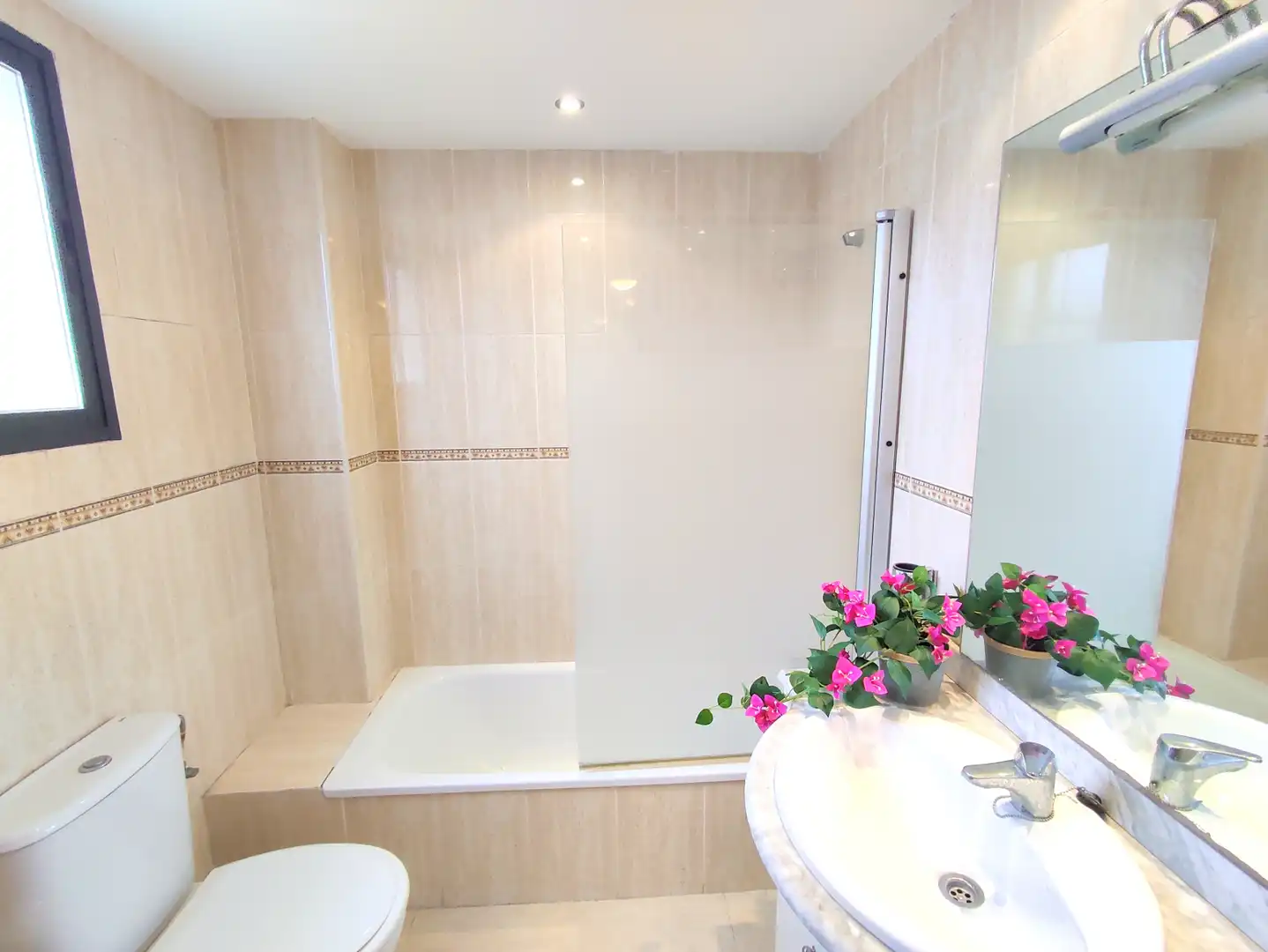 Bathroom of Flat for sale in Puçol  with Air Conditioner, Parquet flooring and Terrace