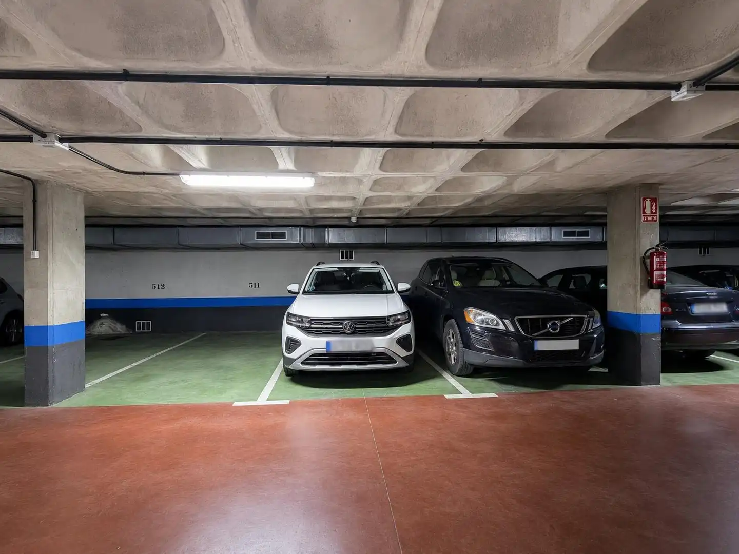 Parking de Piso de alquiler en Madrid con Aire acondicionado, Calefacción y Terraza