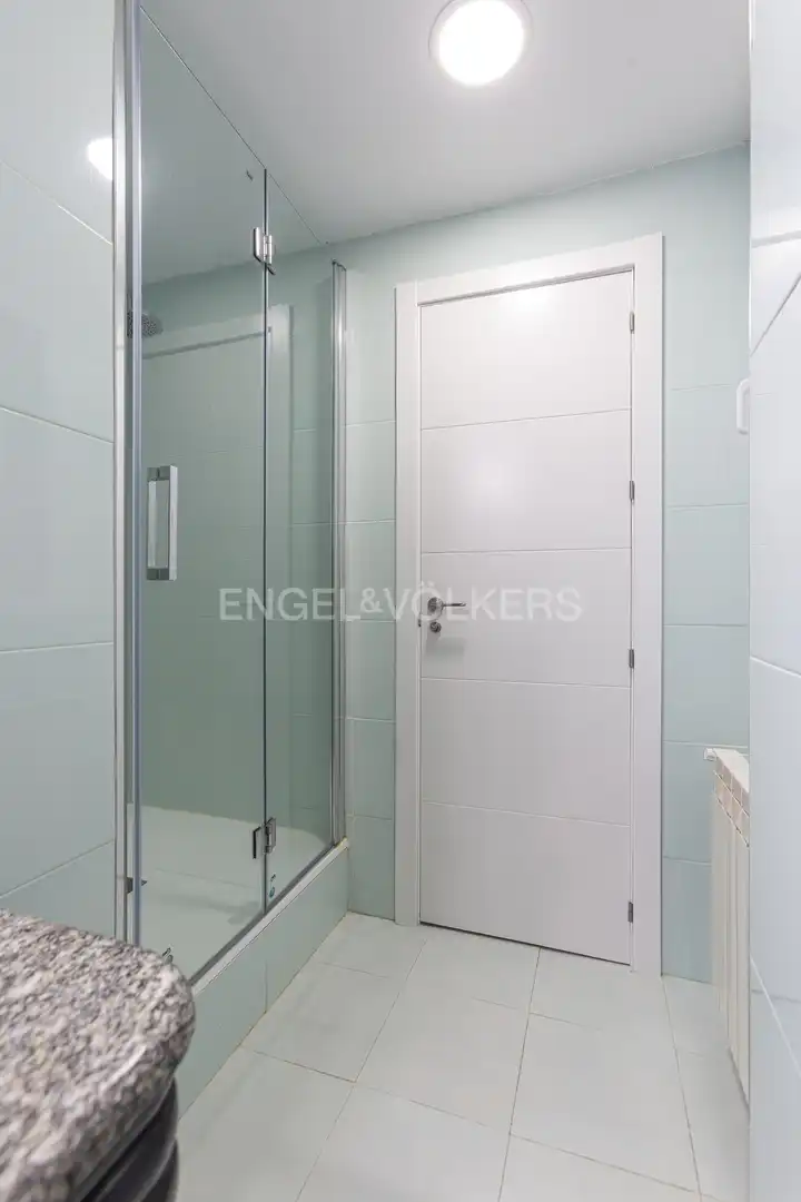 Bathroom of Houses for rent in Boadilla del Monte  with Air Conditioner, Heating and Private garden