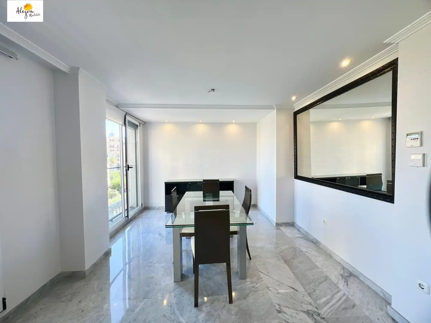 Esszimmer von Maisonette zum Verkauf in Valencia mit Klimaanlage, Heizung und Terrasse
