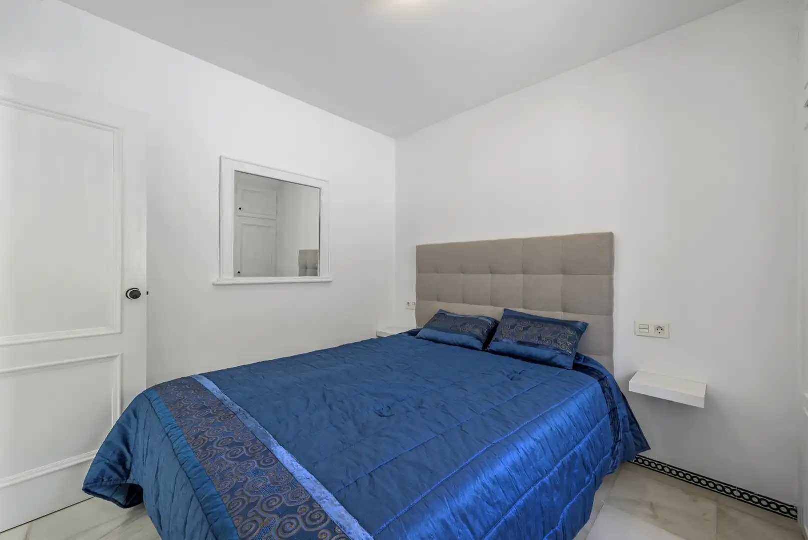 Dormitori de Àtic en venda en Mijas amb Aire condicionat, Terrassa i Piscina