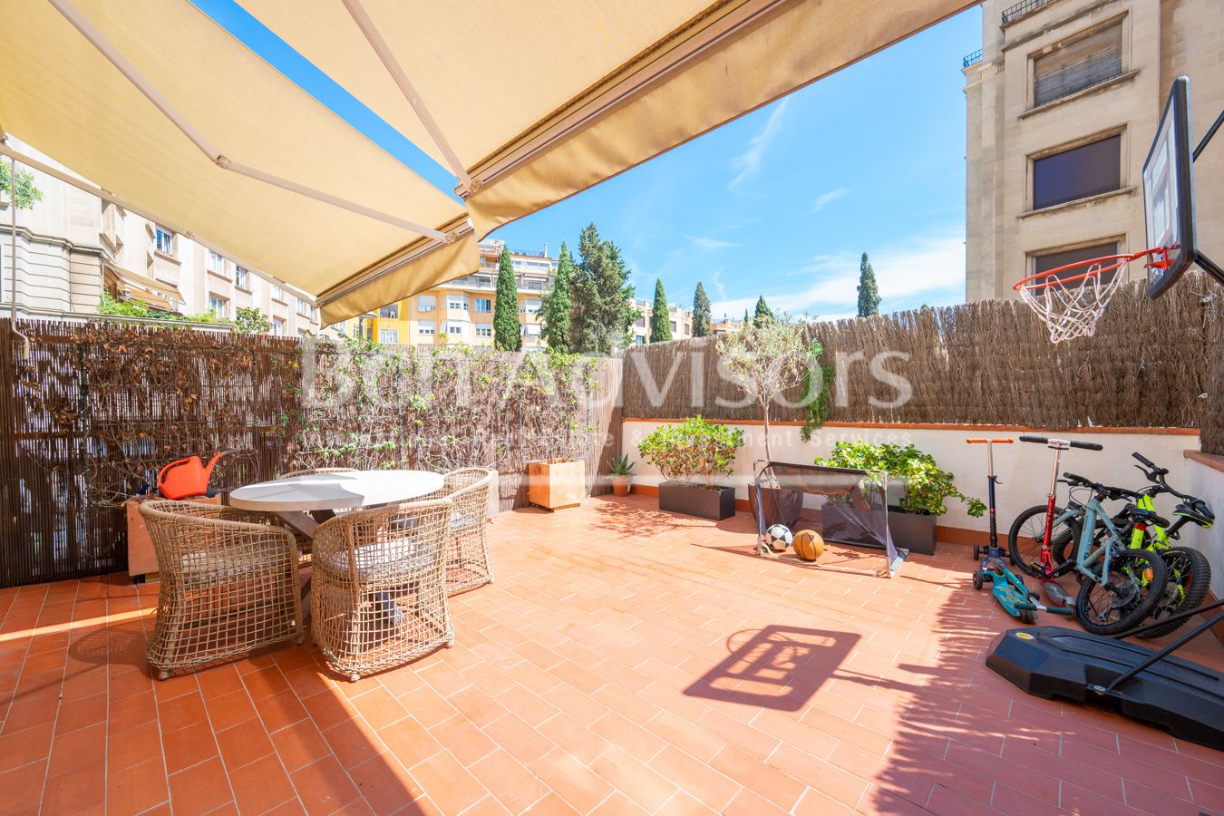 Terrace of Flat for sale in  Barcelona Capital  with Air Conditioner, Heating and Parquet flooring