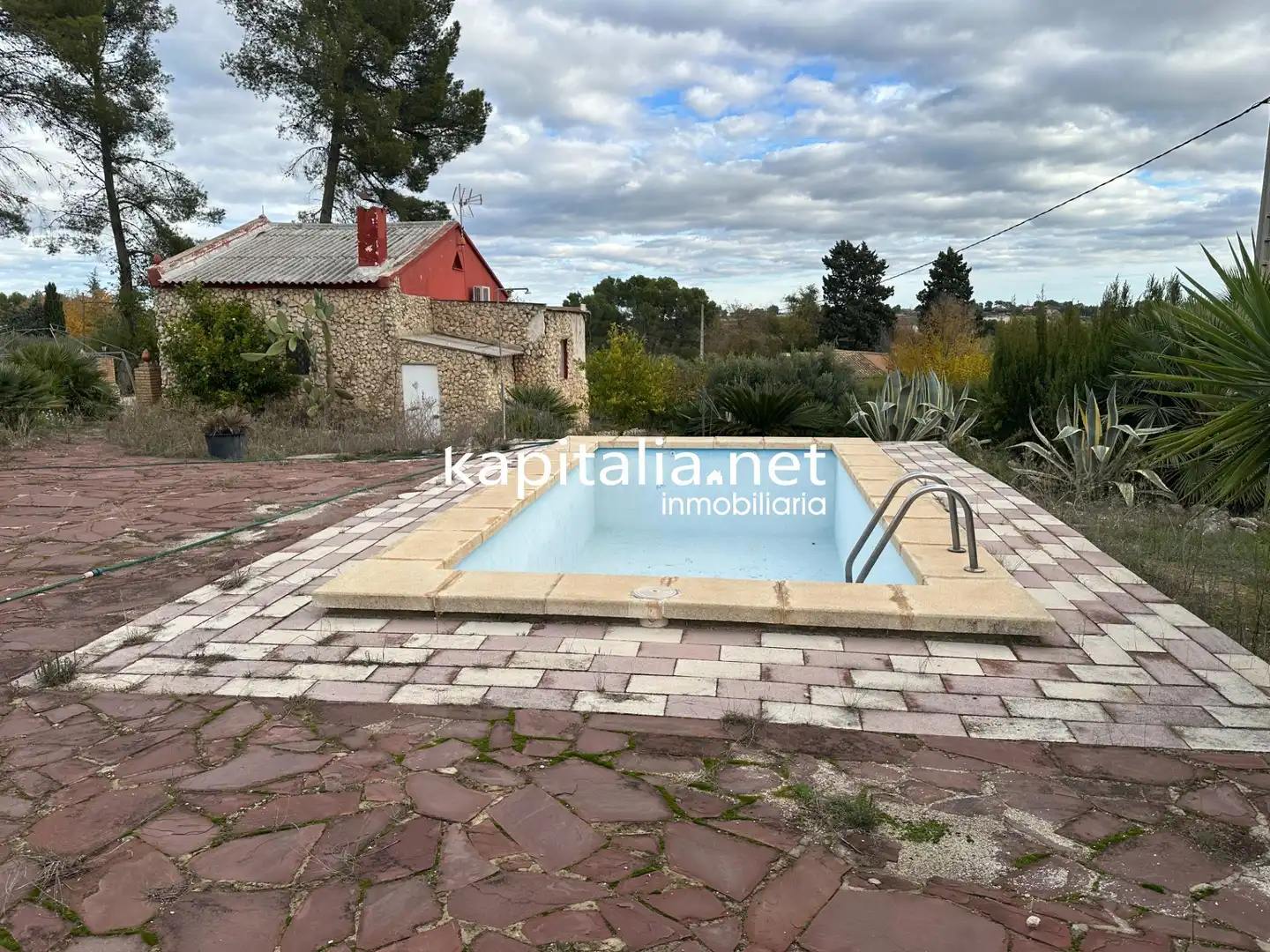 Country homes for sale in Ontinyent  with Private garden, Storage room and Swimming Pool