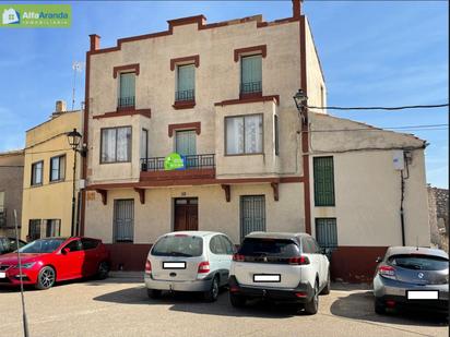 Vista exterior de Finca rústica en venda en Fuentemolinos amb Calefacció