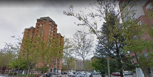 Garaje en Venta en ITURRITXU en Adurtza