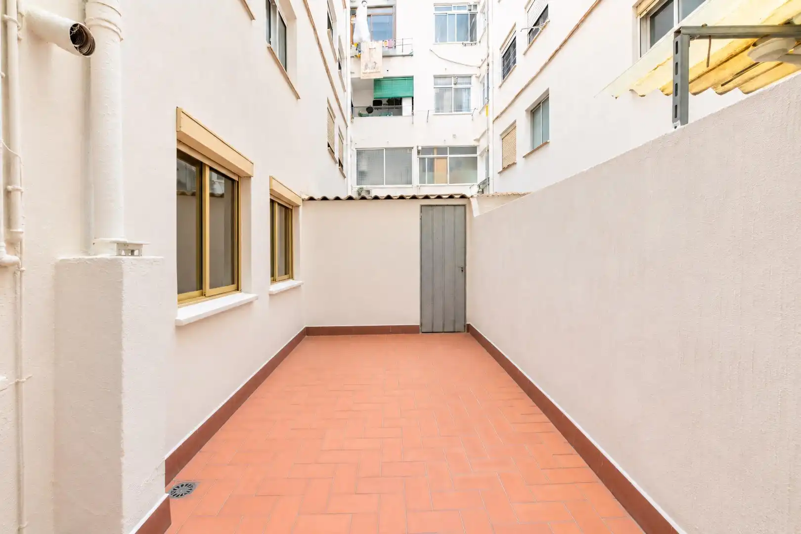Exterior view of Flat for sale in Quatre Carreres