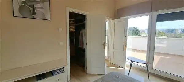 Casa con piscina en venta en Fotógrafo Francisco Cano, imagen 13
