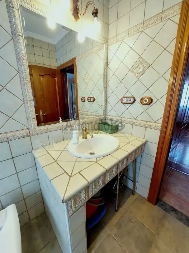 Piso de alquiler en Calle Fernando Vela, Milán - Pumarín
