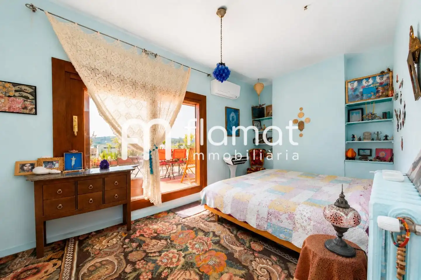 Bedroom of Attic for sale in Barcelona  with Air Conditioner, Terrace and Furnished
