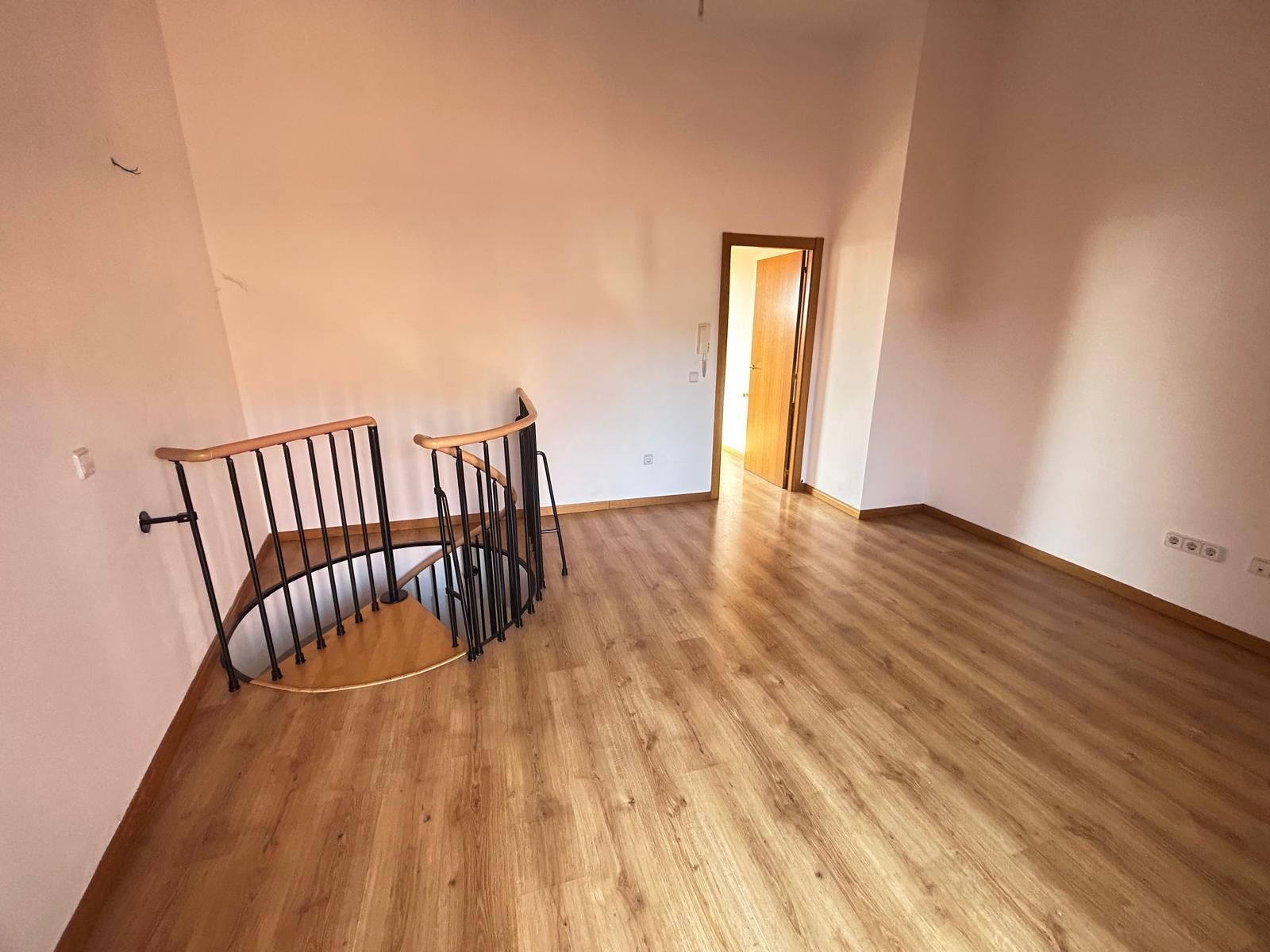 Casa adosada en venda en Ciempozuelos amb Aire condicionat, Calefacció i Terrassa