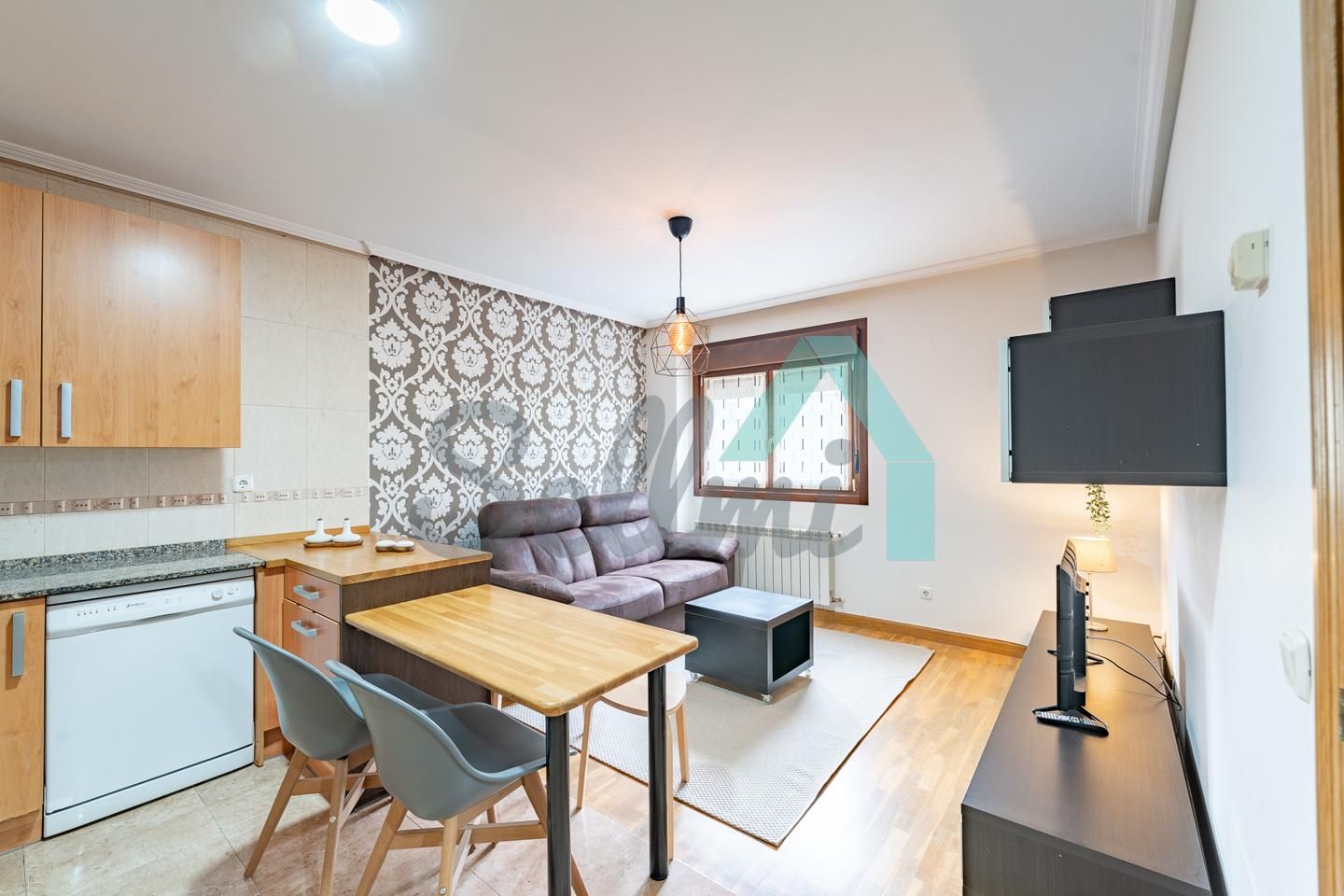 Living room of Flat for sale in Muros de Nalón  with Heating, Storage room and Furnished