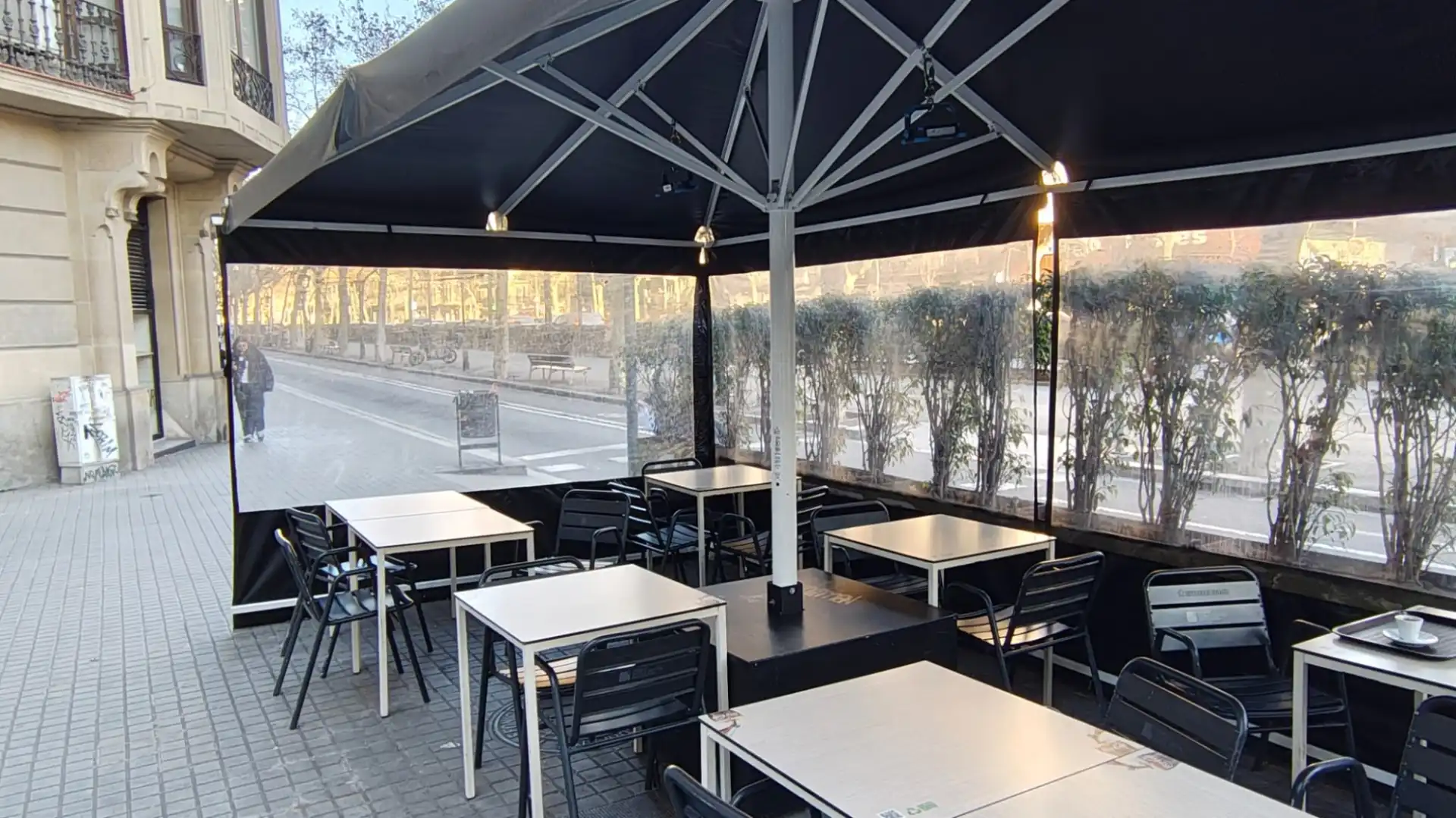 Terraza de Local en traspaso en Barcelona con Aire acondicionado, Terraza y Amueblado