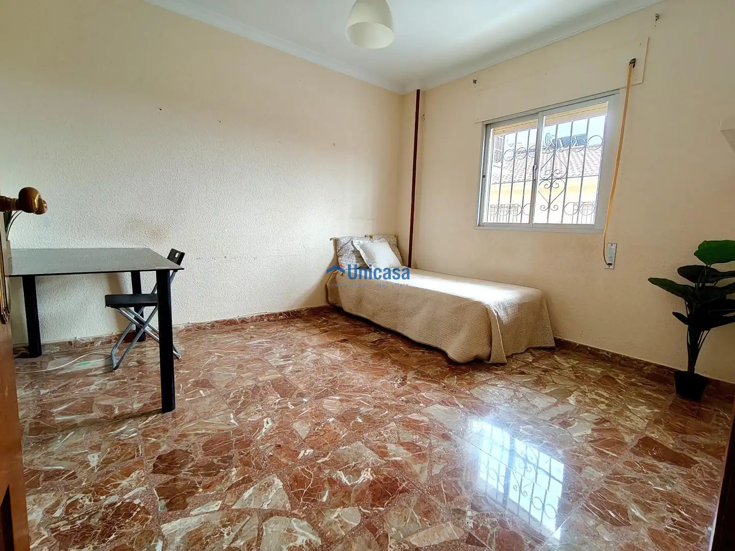 Bedroom of Flat for sale in Málaga  with Air Conditioner, Terrace and Furnished