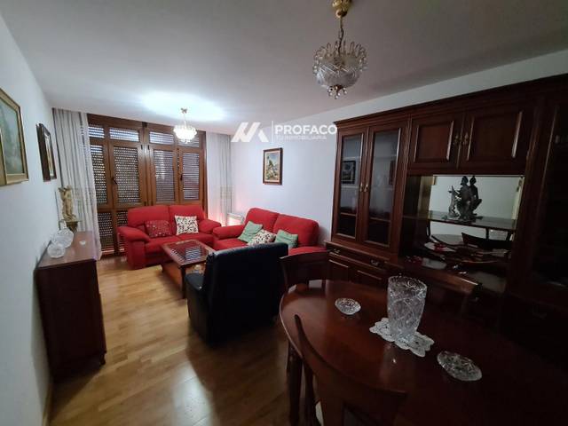 Piso en Alquiler en Catro Camiños en O Carballiño