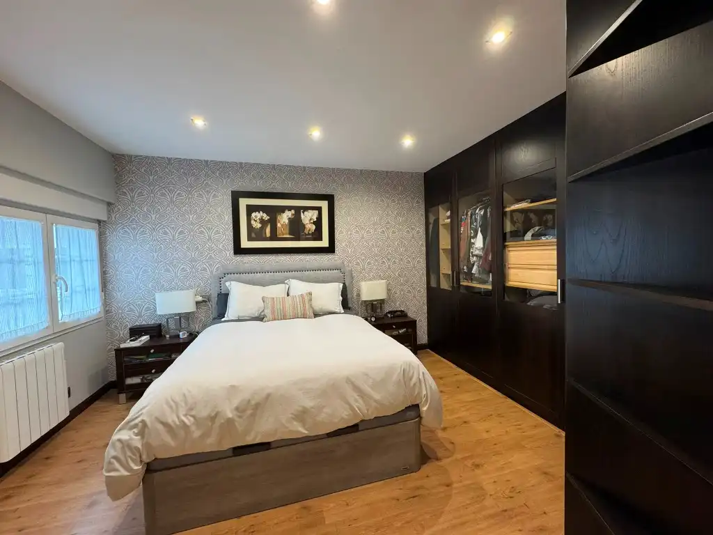 Habitación de Piso en venta en Gijón  con Calefacción, Parquet y Horno