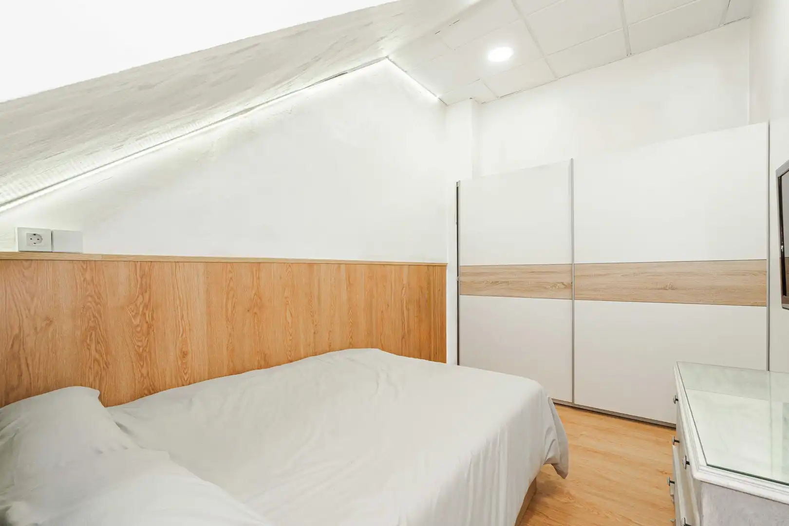 Reihenhaus zum Verkauf in 1 Calle Fernando Álvarez de Toledo #1, imagen 26