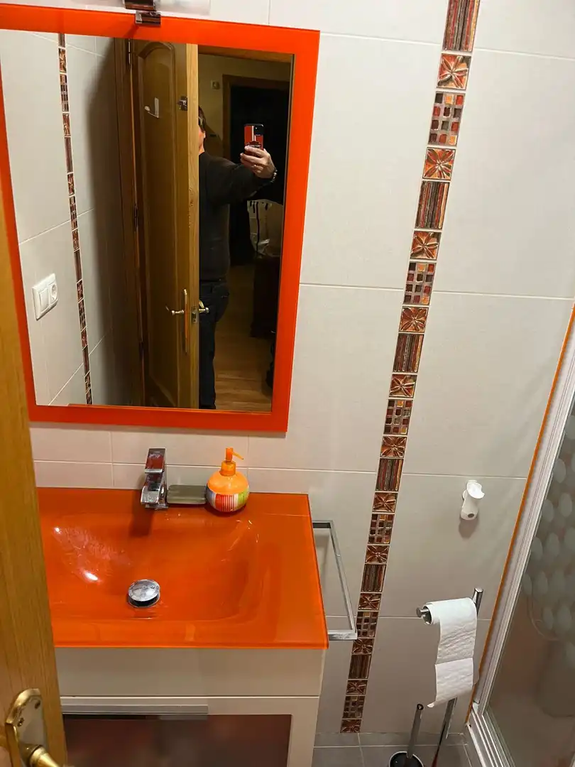 Baño de Piso en venta en Albacete con Calefacción, Trastero y Balcón