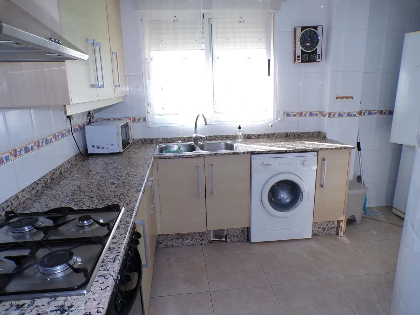 Cuina de Àtic en venda en Burjassot amb Aire condicionat, Terrassa i Traster