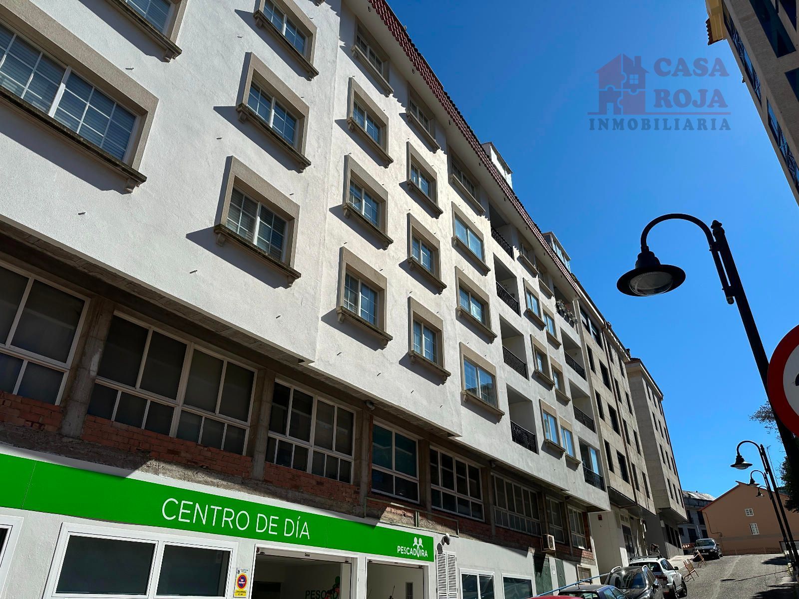 Vista exterior de Piso en venta en Cangas  con Calefacción, Terraza y Trastero
