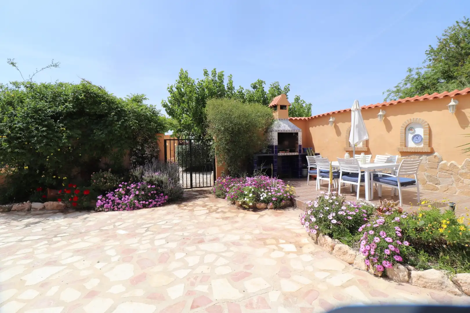 Casa rústica con jardín en venta en Hondón de las Nieves / El Fondó de les Neus, imagen 6
