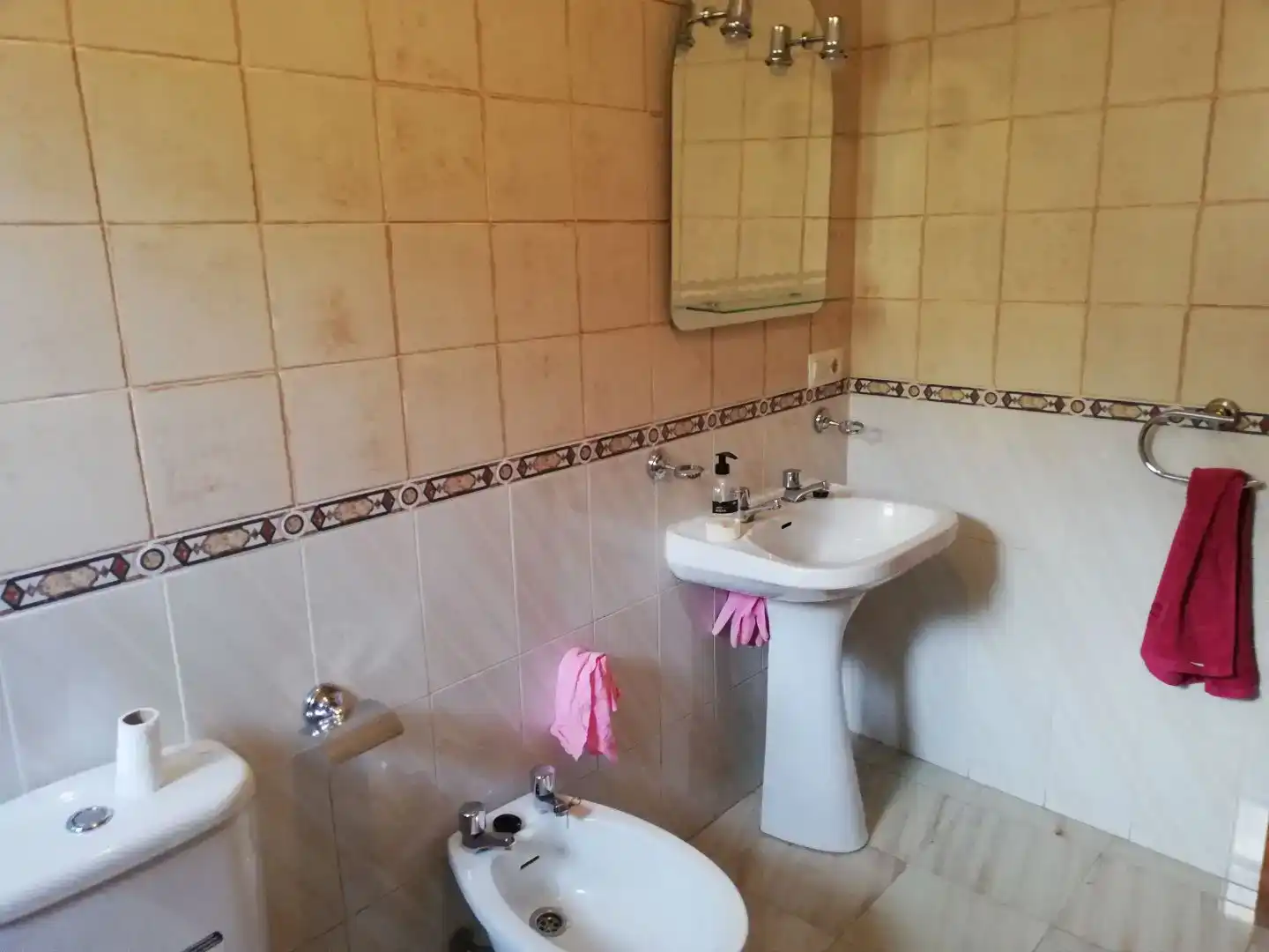 Baño de Casa adosada en venta en Villanueva del Fresno, Badajoz
