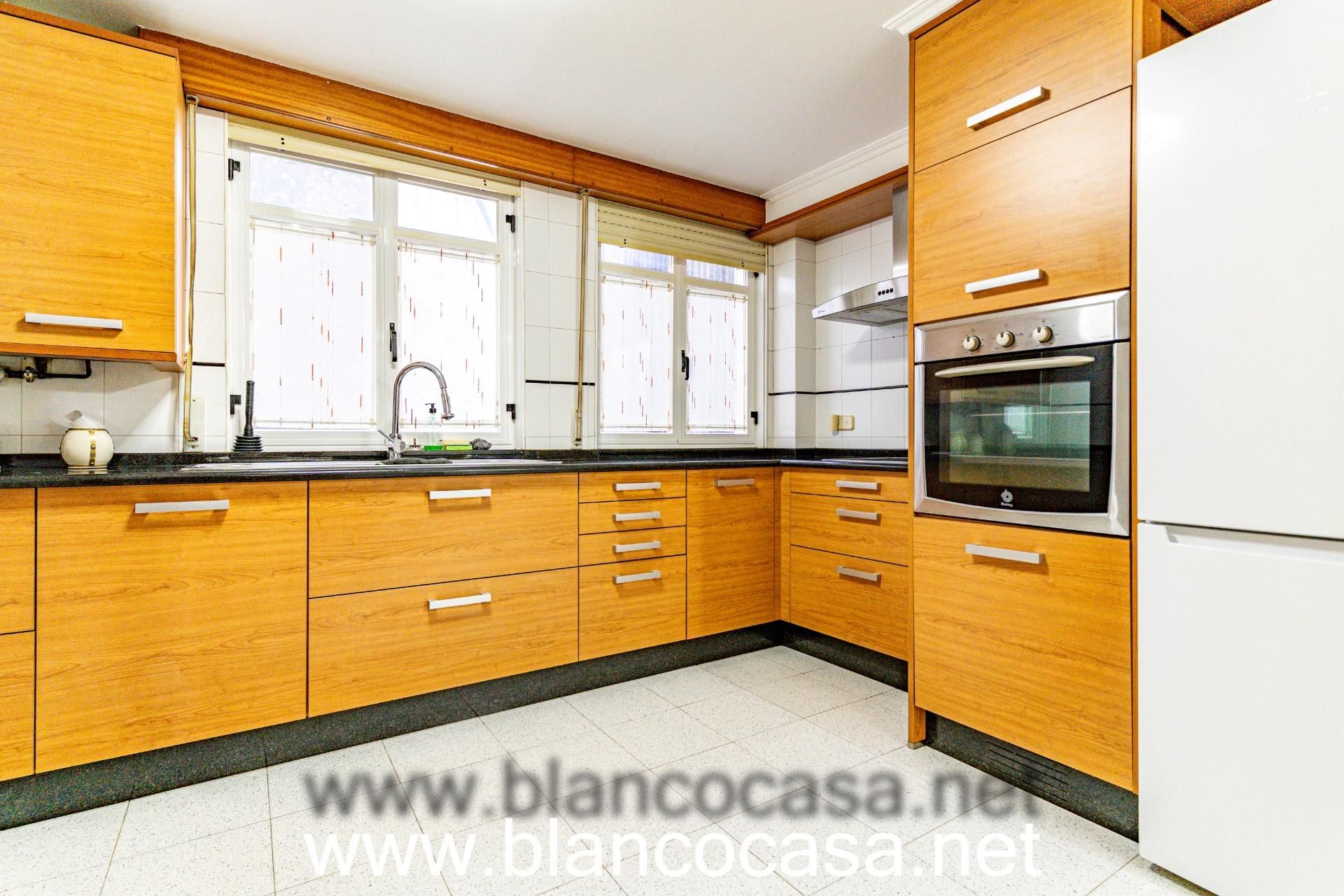 Kitchen of Flat to rent in Carballo  with Storage room and Furnished