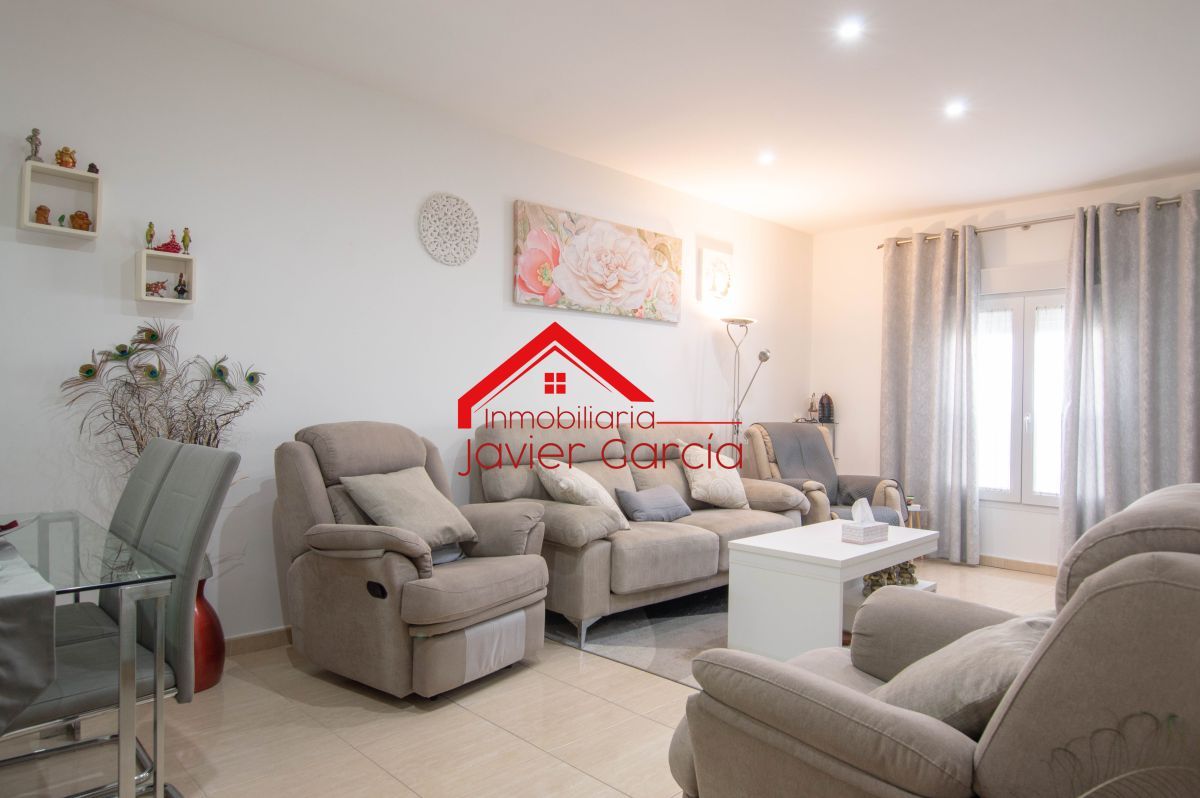 Living room of Apartment for sale in Villafranca de los Barros  with Air Conditioner, Heating and Terrace