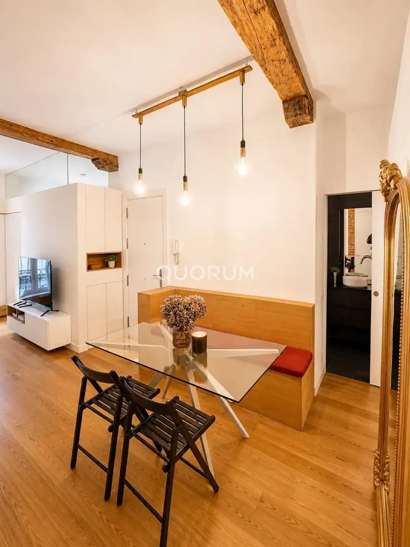 Comedor de Piso de alquiler en Bilbao  con Calefacción y Amueblado