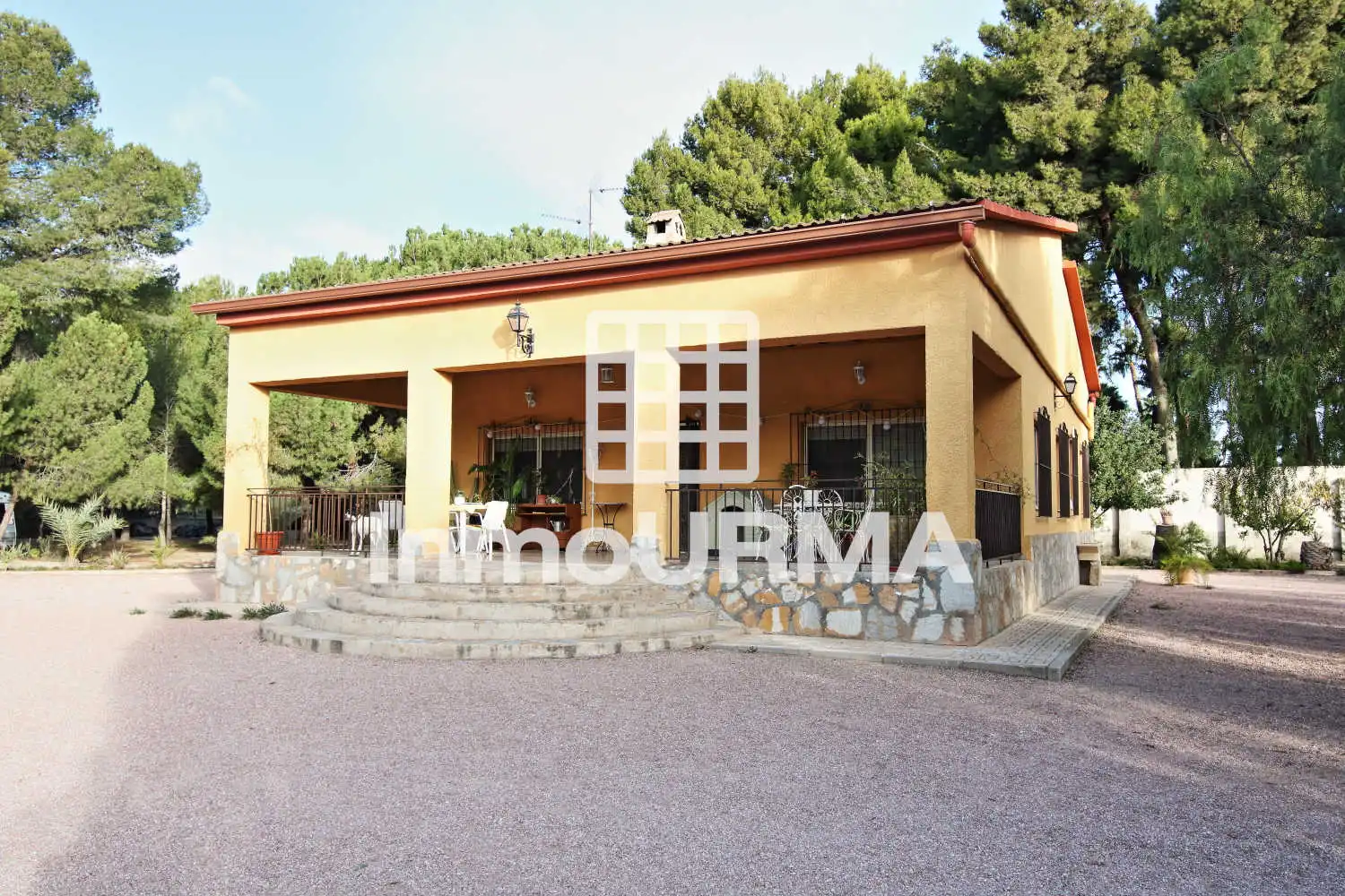 Vista exterior de Casa o chalet en venta en Elda con Aire acondicionado, Calefacción y Jardín privado