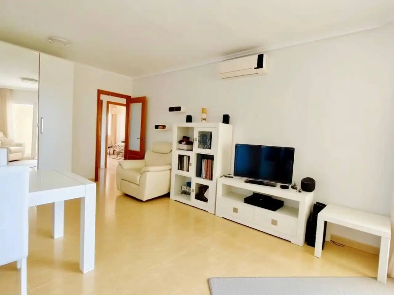 Sala de estar de Ático de alquiler en Orihuela con Aire acondicionado, Terraza y Amueblado