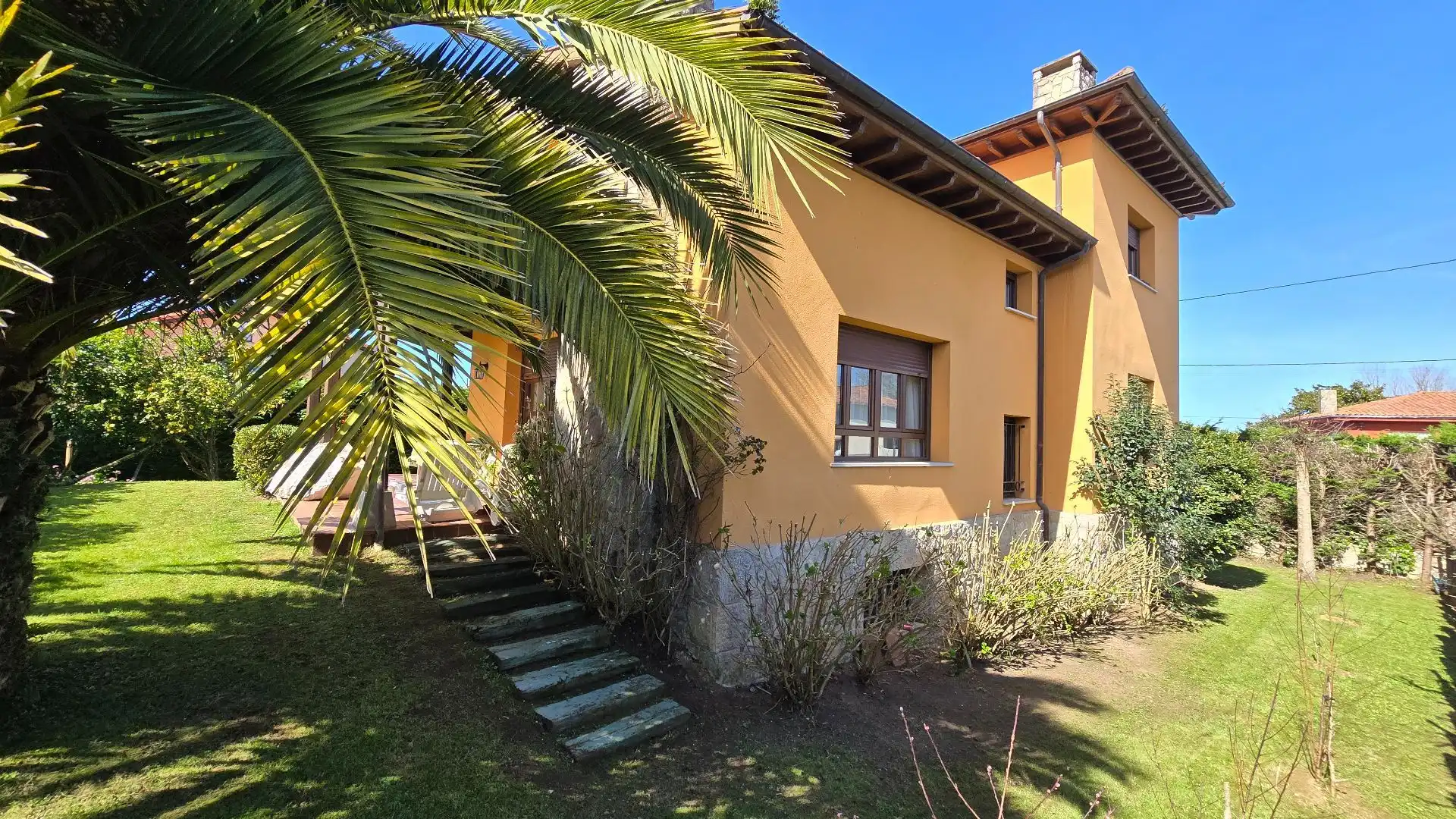 Exterior view of Houses for sale in Llanes  with Heating, Private garden and Terrace