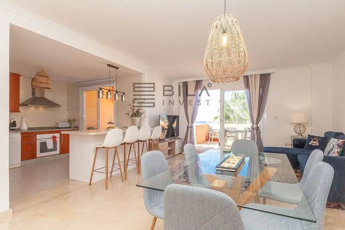 Penthouse with pool for sale in Lagos de Santa María Golf, imagen 8