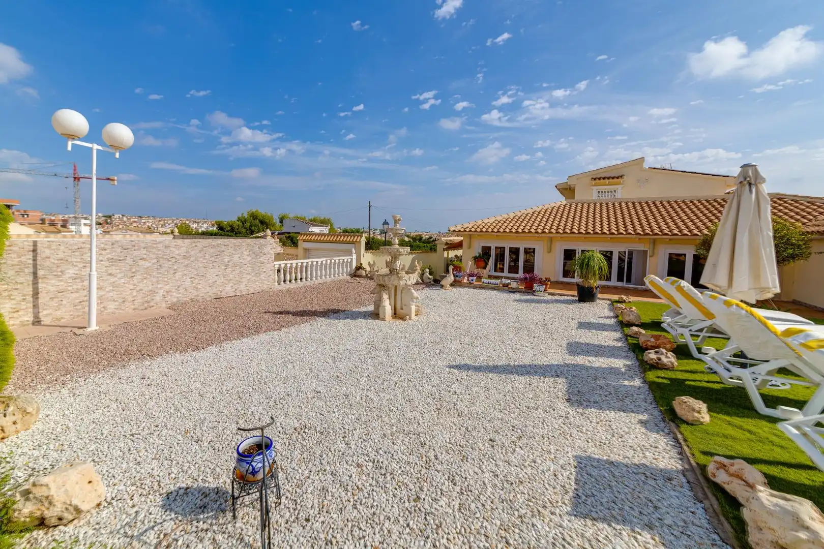 Casa o xalet en venda a Carrer Carrer de la Sierra Morena-las Filipinas, Villamartín - Las Filipinas