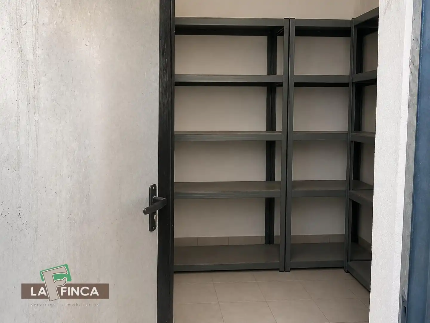 Pis en venda a TINEO, Las Campas
